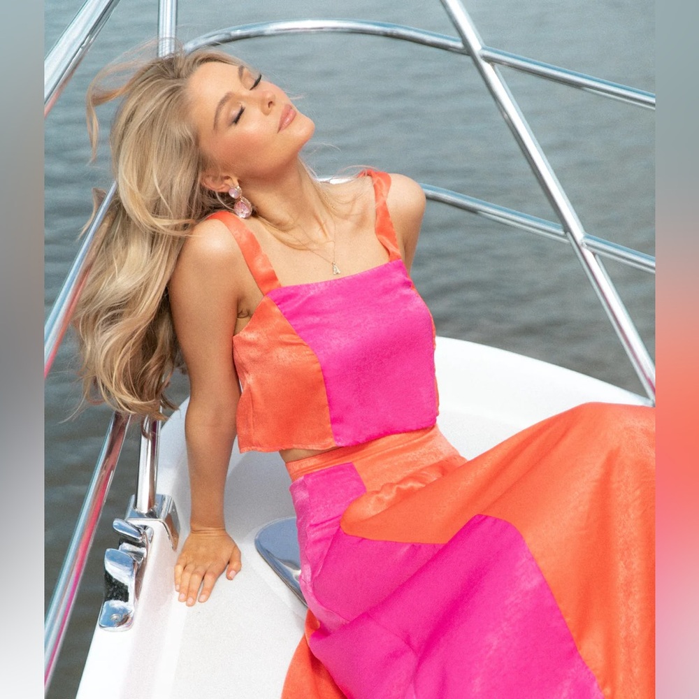 Petal & Pup LULA ORANGE/PINK Vibrant Crop Top Size Small NWT